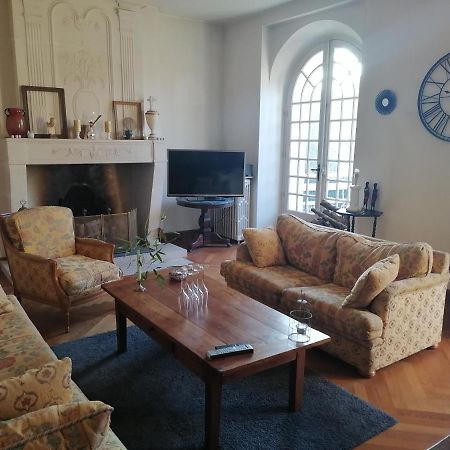 Chambre D Hote De La Paix La Rochefoucauld Bagian luar foto
