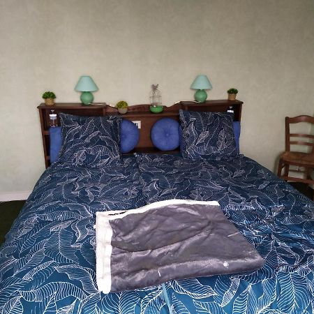Chambre D Hote De La Paix La Rochefoucauld Bagian luar foto